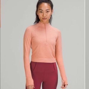NWT Lululemon Rest Less Cropped Half-Zip
Herringbone Fade Pink Savannah / White